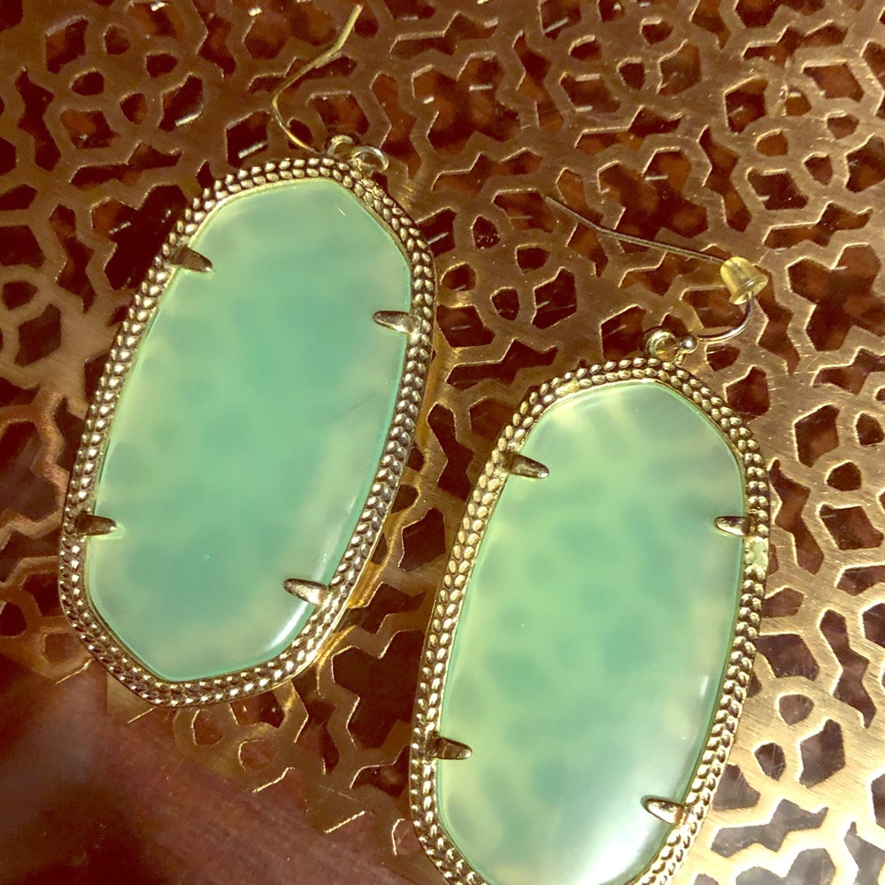 Kendra Scott Danielle Earrings